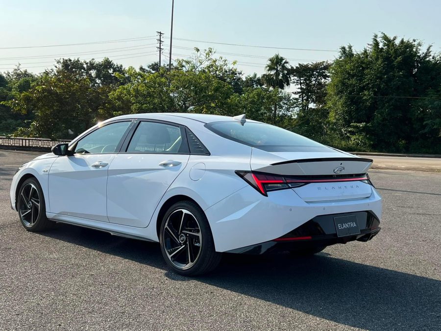 Elantra Nline